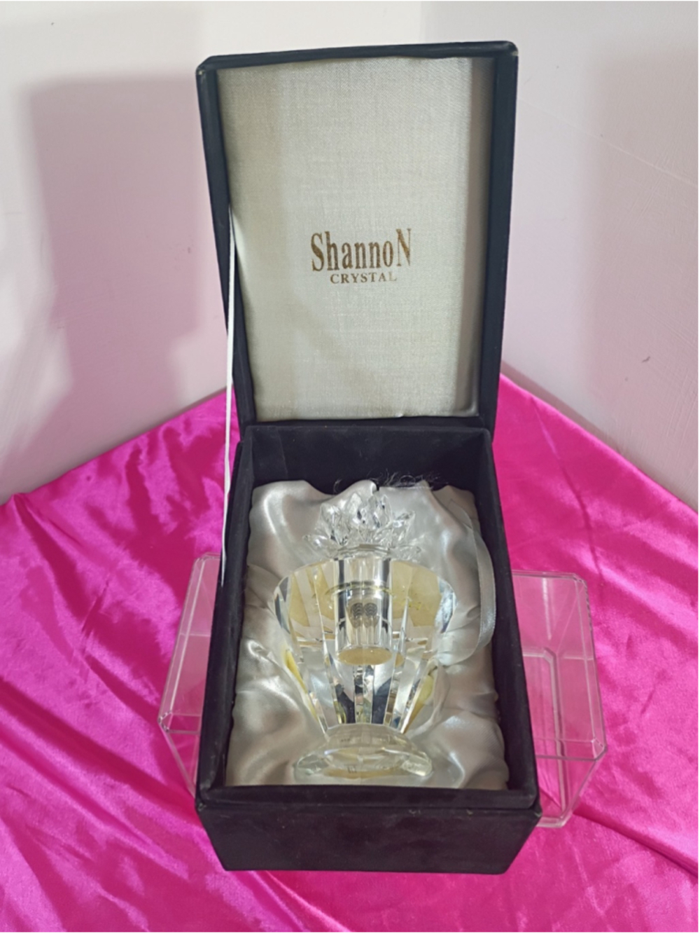 Vintage Shannon Cut Crystal Glass Perfume Bottle w/ Rose Design Stopper New